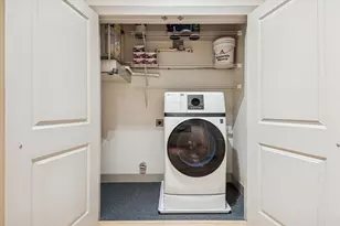 1901 Post Oak Blvd, Houston, TX 77056 - Photo 25