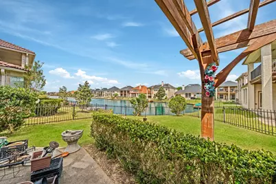 14427 Manorbier Lane, Sugar Land, TX 77498 - Photo 39