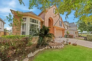 14427 Manorbier Ln, Sugar Land, TX 77498 - Photo 3