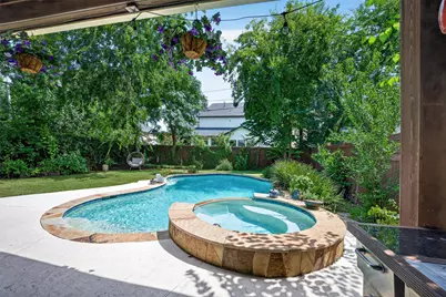 5217 Beech Street, Bellaire, TX 77401 - Photo 41