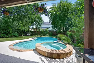 5217 Beech St, Bellaire, TX 77401 - Photo 41