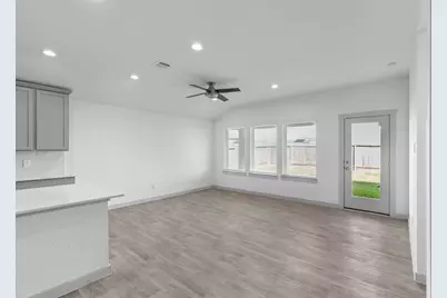 14527 Rain Tree Drive, Baytown, TX 77523 - Photo 17