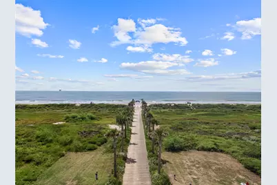 683 Seaside Dr, Crystal Beach, TX 77650 - Photo 39