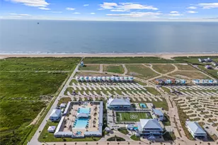 683 Seaside Dr, Crystal Beach, TX 77650 - Photo 37
