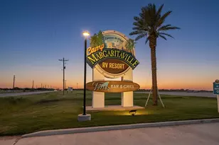 683 Seaside Dr, Crystal Beach, TX 77650 - Photo 29