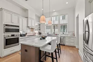 2605 Maxroy St, Houston, TX 77007 - Photo 5