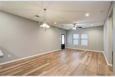 8040 Howton St Street #1-2, Houston, TX 77028 - Photo 7