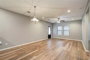 8040 Howton St St, Houston, TX 77028 - Photo 7