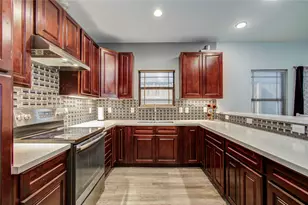 8040 Howton St St, Houston, TX 77028 - Photo 23