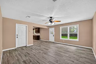 11911 24th St, Santa Fe, TX 77510 - Photo 7