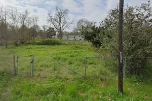 1523 Connie St, Wharton, TX 77488 - Photo 1