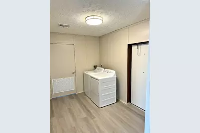 3621 County Road 161 #F, Alvin, TX 77511 - Photo 7