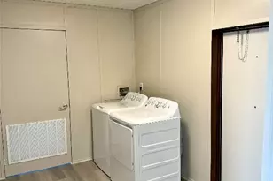 3621 County Rd 161, Alvin, TX 77511 - Photo 7