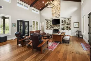 4904 Holden Cir, College Station, TX 77845 - Photo 9