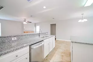 3707 Villa Glen Dr, Houston, TX 77088 - Photo 19