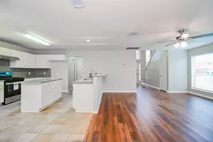 3707 Villa Glen Dr, Houston, TX 77088 - Photo 13