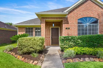 115 Chariss Glen Drive, League City, TX 77573 - Photo 3