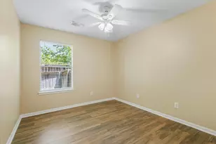 115 Chariss Glen Dr, League City, TX 77573 - Photo 19