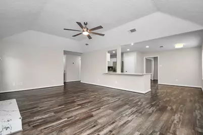 13002 Kingsmill Drive, Sugar Land, TX 77478 - Photo 17