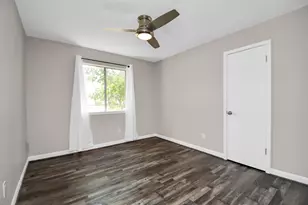 13002 Kingsmill Dr, Sugar Land, TX 77478 - Photo 31