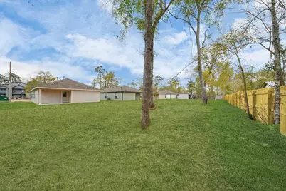 809 Jefferson Ave, Cleveland, TX 77327 - Photo 35