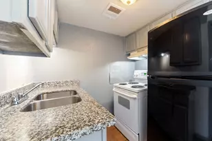 1800 N Wayside St, Houston, TX 77020 - Photo 5