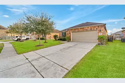 815 Messina Lane, Richmond, TX 77469 - Photo 3