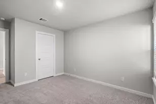 7627 Sirocco Ln, Baytown, TX 77523 - Photo 11