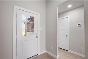 7627 Sirocco Ln, Baytown, TX 77523 - Photo 5
