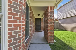 16852 Greenhouse St, Conroe, TX 77385 - Photo 3
