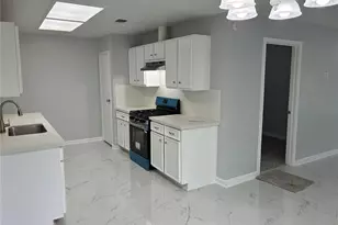 5315 Gayla Ln, Baytown, TX 77521 - Photo 5