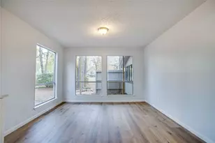 605 Jeff Davis Ct, Conroe, TX 77302 - Photo 9