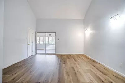 605 Jeff Davis Court, Conroe, TX 77302 - Photo 15