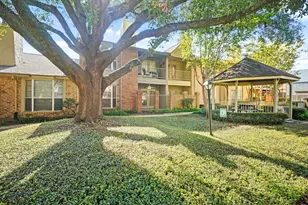 11201 Lynbrook Dr, Houston, TX 77042 - Photo 13