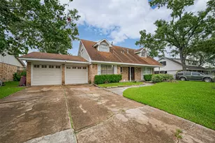 13351 Oak Leaf Ln, Houston, TX 77015 - Photo 3
