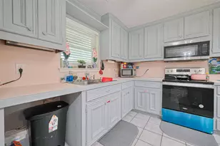 13351 Oak Leaf Ln, Houston, TX 77015 - Photo 15