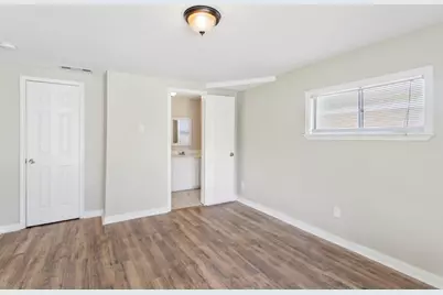 208 Preston Street, La Marque, TX 77568 - Photo 9