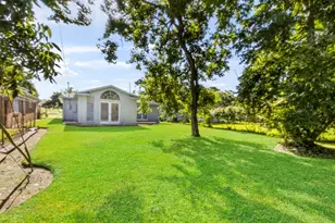 208 Preston St, La Marque, TX 77568 - Photo 27