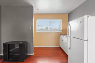 8406 Glen Valley Dr, Houston, TX 77061 - Photo 23