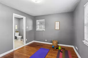 8406 Glen Valley Dr, Houston, TX 77061 - Photo 21
