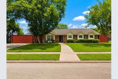 7718 Hiawatha Drive, Houston, TX 77036 - Photo 3