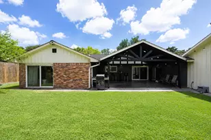 7718 Hiawatha Dr, Houston, TX 77036 - Photo 29
