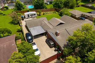 7718 Hiawatha Dr, Houston, TX 77036 - Photo 5