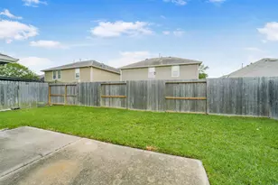 19815 Rocky Shores Dr, Tomball, TX 77375 - Photo 45