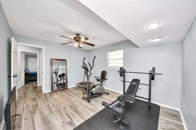 13827 Bay Gardens Drive, Sugar Land, TX 77498 - Photo 21