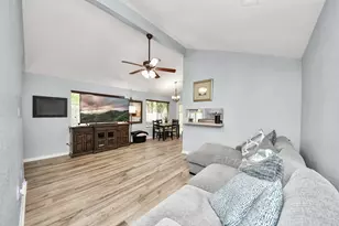 13827 Bay Gardens Dr, Sugar Land, TX 77498 - Photo 9