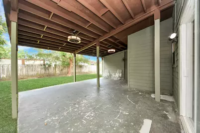 13827 Bay Gardens Drive, Sugar Land, TX 77498 - Photo 37