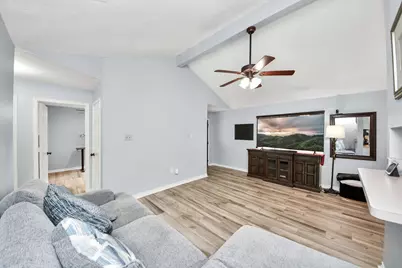 13827 Bay Gardens Drive, Sugar Land, TX 77498 - Photo 11