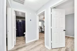 13827 Bay Gardens Dr, Sugar Land, TX 77498 - Photo 23