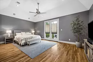 6010 Tyne St, Houston, TX 77007 - Photo 5